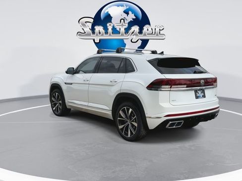 New 2026 Volkswagen Atlas Cross Sport SEL Premium R-Line image 2