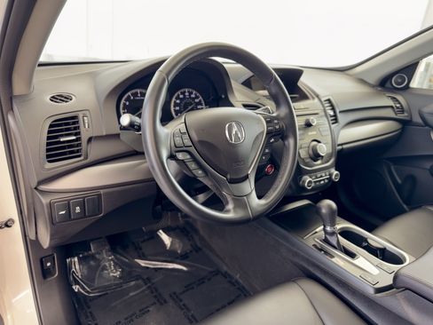 Used 2017 Acura RDX AWD image 4