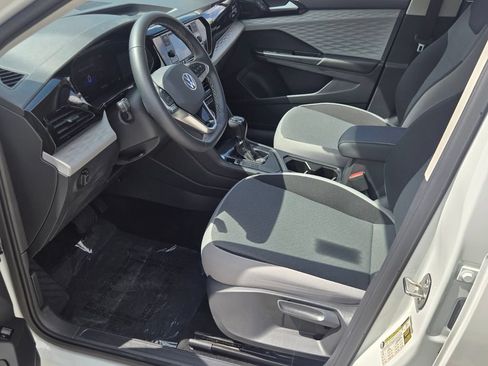 Certified 2023 Volkswagen Taos S FWD image 11