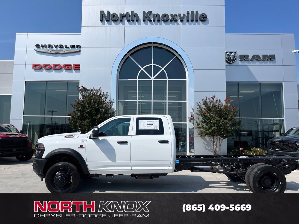 New 2027 RAM 4500 Tradesman AWD/4WD image 2