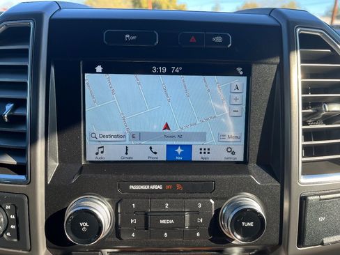 Used 2016 Ford F150 Limited w/ Trailer Tow Package image 15