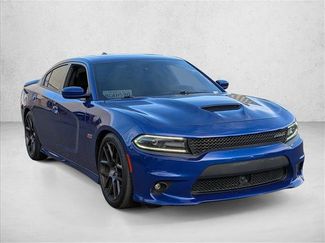 Used 2018 Dodge Charger R/T Scat Pack video 3
