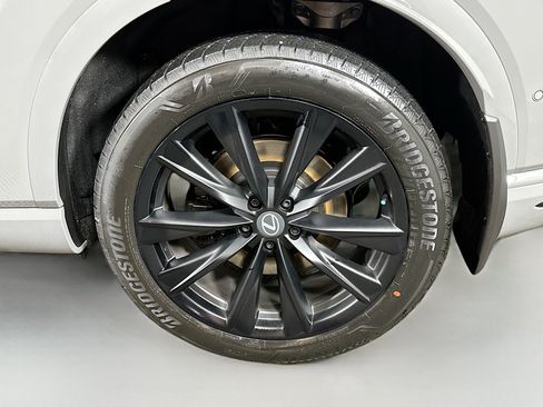 New 2026 Lexus RX 500h F Sport w/ Convenience Package AWD/4WD image 31