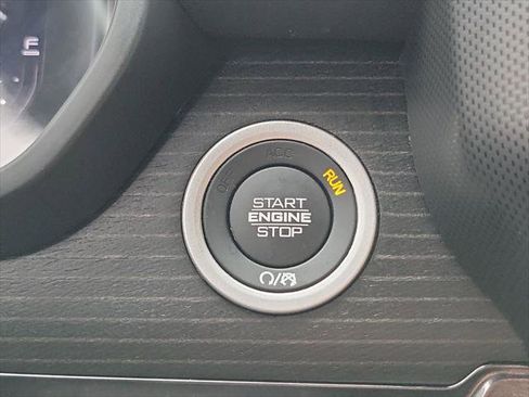 Certified 2023 RAM 1500 Limited image 12