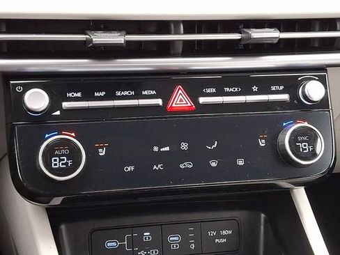 Used 2025 Hyundai Tucson SEL AWD/4WD image 15