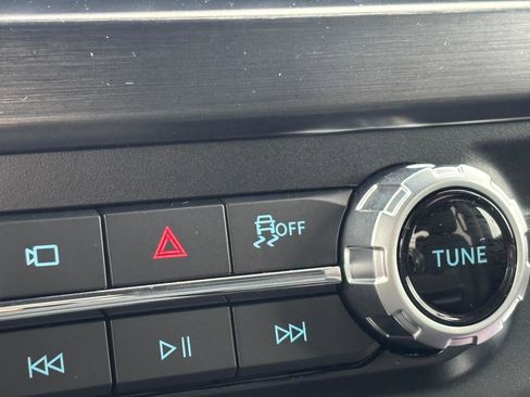 New 2025 Ford F250 Lariat w/ Black Appearance Package image 26