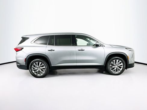 Used 2025 Buick Enclave Preferred image 10