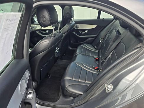 Used 2018 Mercedes-Benz C 300 4MATIC Sedan image 16