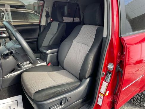 Used 2019 Toyota 4Runner SR5 image 14