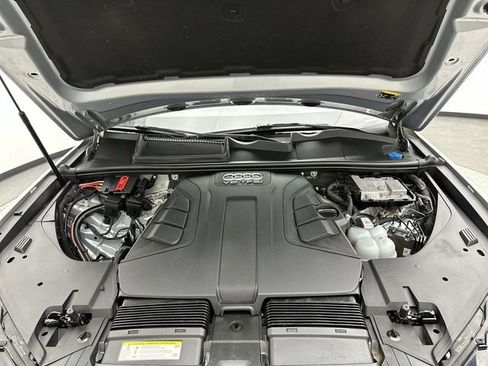 Used 2017 Audi Q7 3.0T Prestige image 27