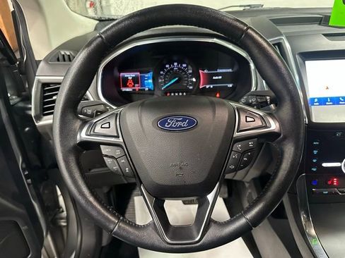 Used 2020 Ford Edge Titanium w/ Equipment Group 301A image 19