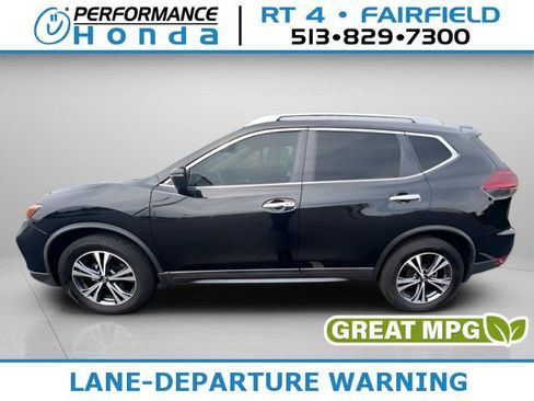 Used 2019 Nissan Rogue SV w/ Premium Package AWD/4WD image 1
