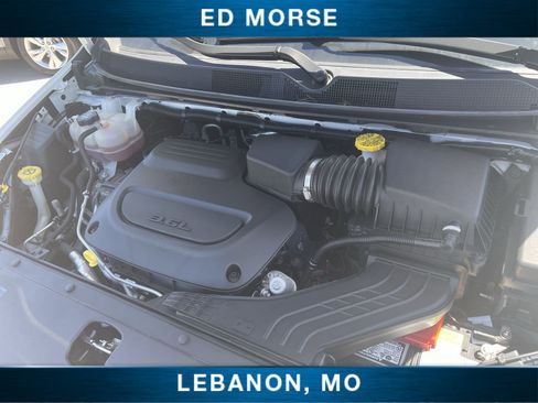 Used 2023 Chrysler Voyager LX FWD image 28