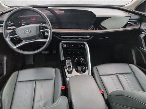 Used 2025 Audi Q5 Premium w/ 19" Wheel Package image 23