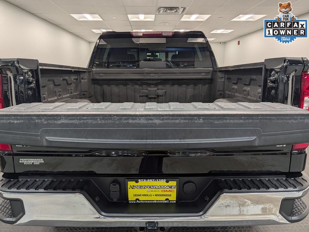 Used 2022 Chevrolet Silverado 1500 LT w/ Convenience Package II AWD/4WD image 47