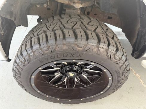 Used 2018 RAM 1500 Sport w/ Quick Order Package 26Q Night AWD/4WD image 8