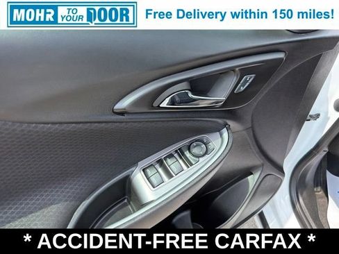 Used 2024 Chevrolet Malibu LT w/ Sport Edition FWD image 13