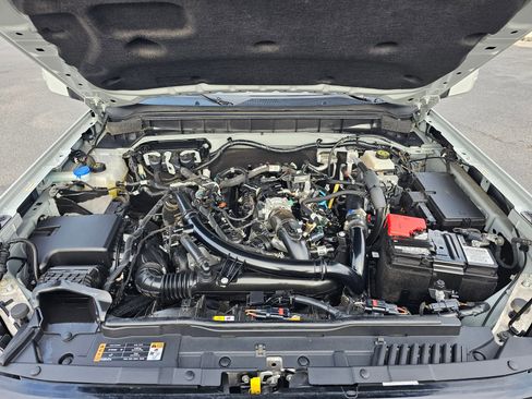 Used 2023 Ford Bronco Outer Banks image 9