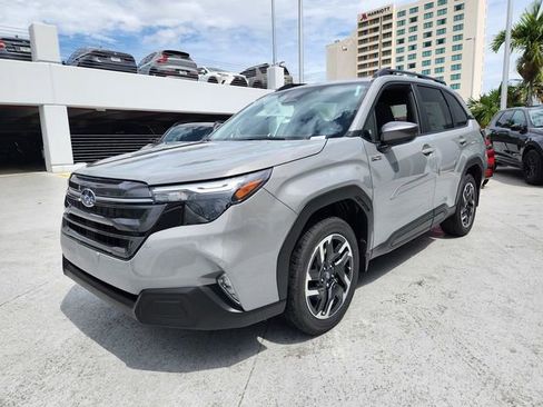 New 2025 Subaru Forester Premium image 8
