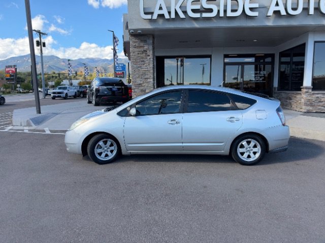Used 2005 Toyota Prius w/ Pkg 6 FWD image 5