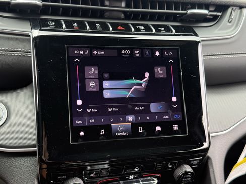 New 2026 Jeep Grand Cherokee Laredo X RWD image 27