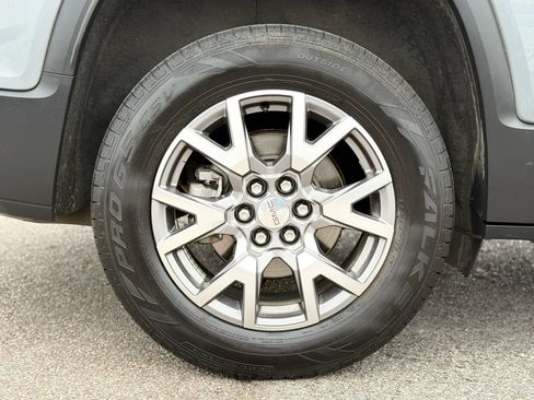 Used 2020 GMC Acadia SLT FWD image 48