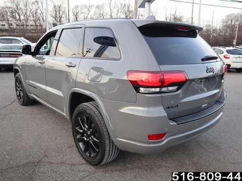 Used 2019 Jeep Grand Cherokee Altitude image 6