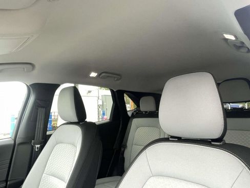 New 2026 Ford Escape Active w/ Cold Weather Package FWD image 5