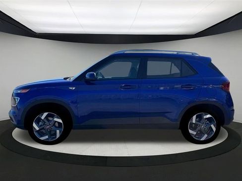New 2026 Hyundai Venue SEL image 3