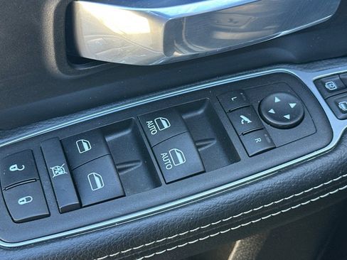 Used 2024 RAM 3500 Laramie w/ Sport Appearance Package image 15