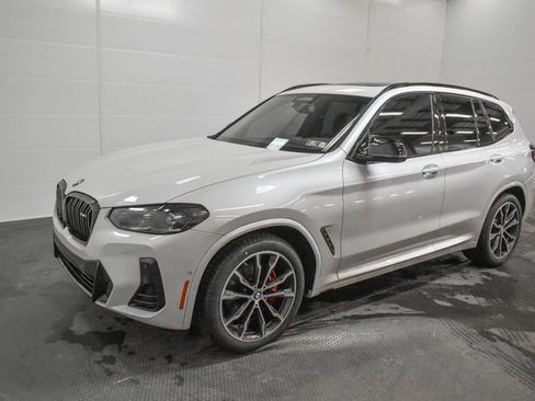 Certified 2023 BMW X3 M40i image 3