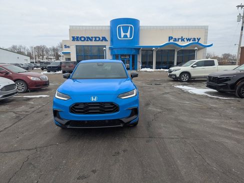 New 2026 Honda HR-V Sport image 8