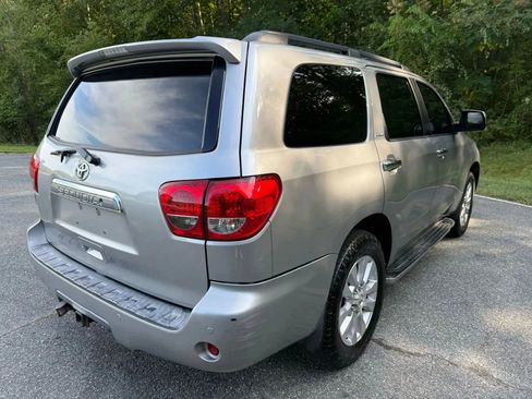 Used 2008 Toyota Sequoia Platinum image 9