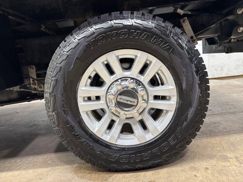 Used 2021 Ford F250 XL w/ STX Appearance Package image 30