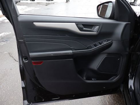 Used 2022 Ford Escape SE w/ Convenience Package image 8