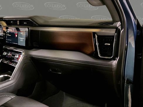 Used 2024 GMC Sierra 1500 Denali w/ Denali Reserve Package AWD/4WD image 31