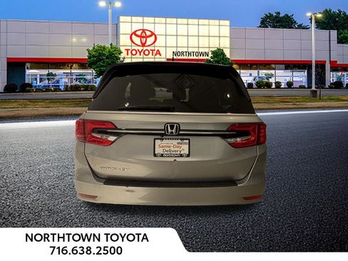 Used 2022 Honda Odyssey EX-L image 17