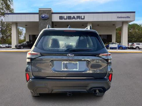Used 2025 Subaru Forester AWD/4WD image 5