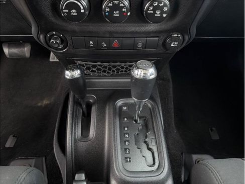 Used 2011 Jeep Wrangler Unlimited Sahara w/ Dual Top Group image 17