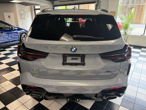 Used 2024 BMW X3 xDrive30i w/ Premium Package AWD/4WD image 5