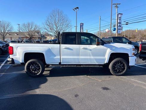 Used 2019 Chevrolet Silverado 2500 LT w/ All Star Edition image 20