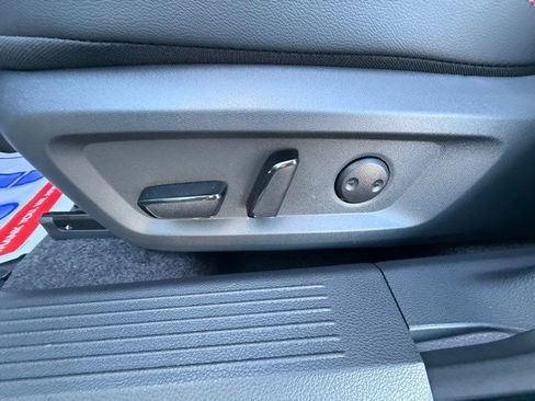 New 2026 Nissan Rogue SV image 12