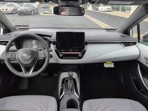 New 2025 Toyota Corolla SE image 27