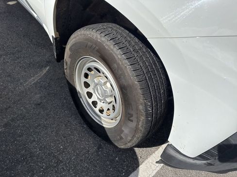 Used 2021 Chevrolet Silverado 1500 W/T w/ Trailering Package image 4