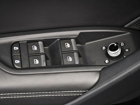 Certified 2023 Audi Q5 2.0T Premium Plus w/ Premium Plus Package image 35