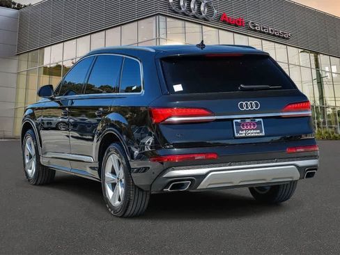 Used 2025 Audi Q7 2.0T Premium w/ Convenience Package AWD/4WD image 6