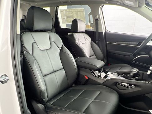 Certified 2024 Kia Telluride SX image 31