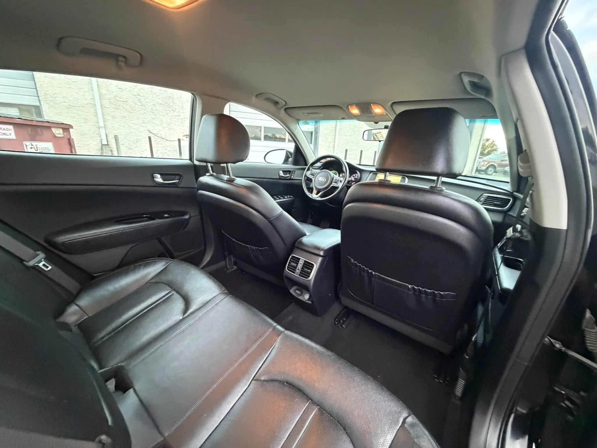 Used 2017 Kia Optima EX FWD image 28