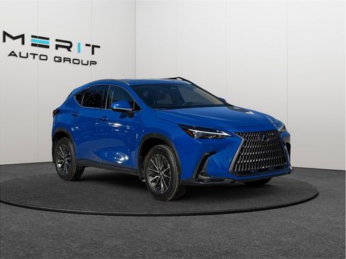 Used 2025 Lexus NX 250 FWD w/ Premium Package image 1