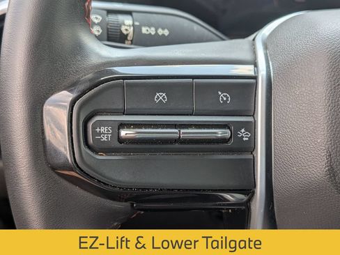 Used 2023 Chevrolet Colorado Z71 w/ Z71 Convenience Package 2 AWD/4WD image 24